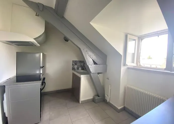 Cozy Refait A Neuf A 5min Du Centre Apartamento *